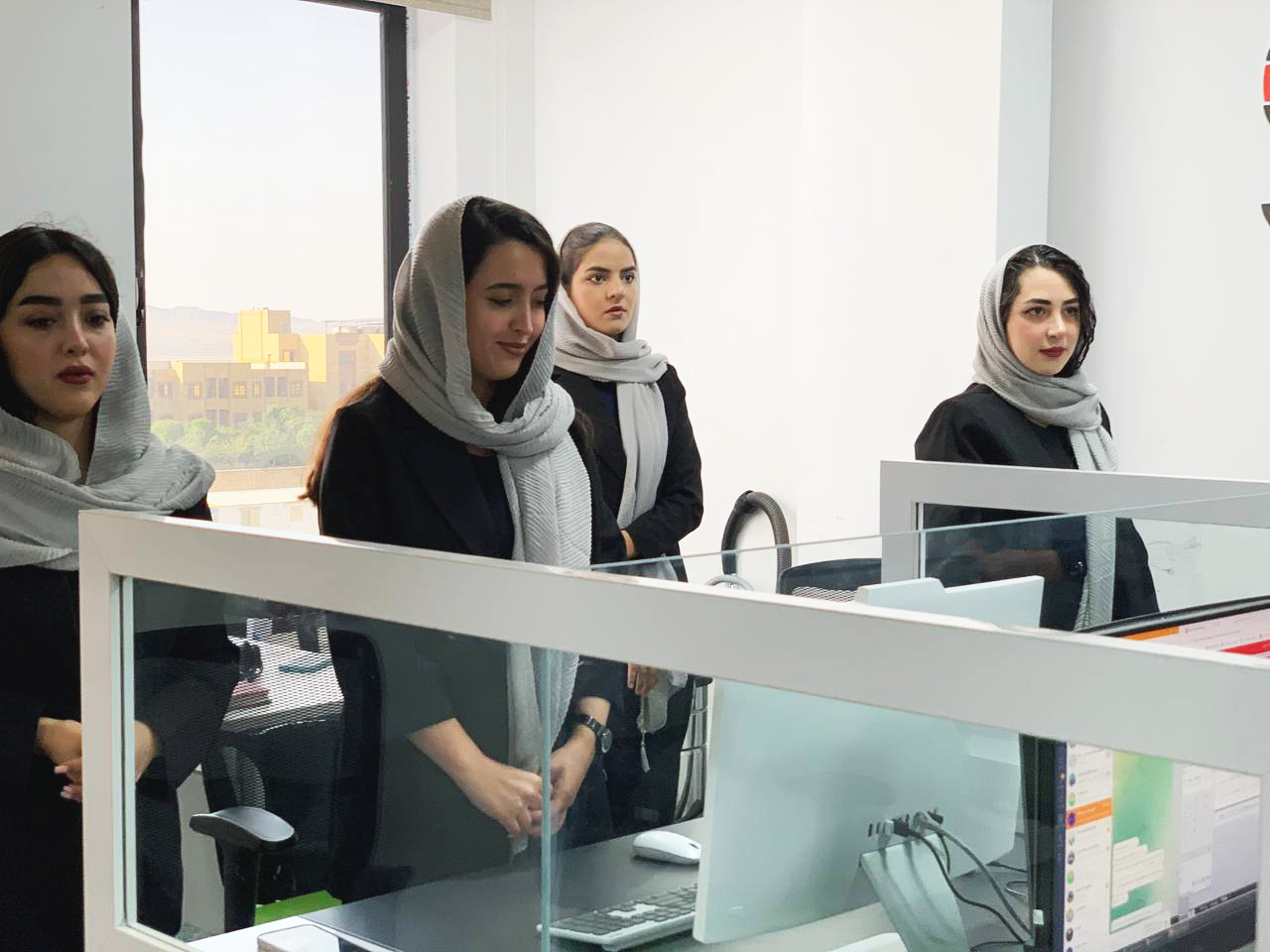 صاپست خواستار رفع موانع فعالیت شرکتهای دانشبنیان شد 4 photo 2026 06 30 09 06 42